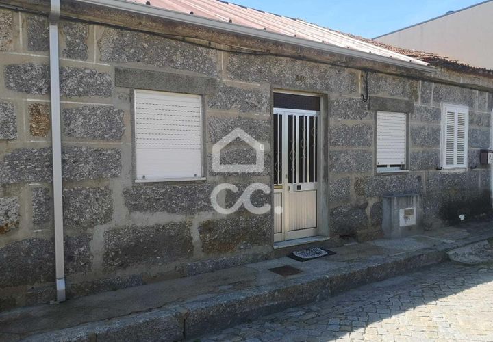 Byhus i Guimaraes, Braga, Guimaraes - € 58.500 | Ref: 336/M/01706 - foto 1