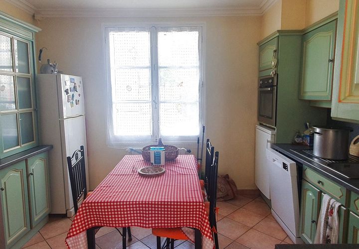 Villa a La Roche-Guyon, Val-d'Oise, La Roche-Guyon - € 279.000 | Ref: 2346 - foto 1