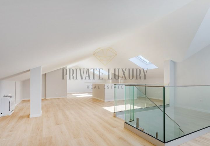 Lejlighed i Carcavelos, Lisbon, Carcavelos - € 1.380.000 | Ref: NR9838 - foto 1