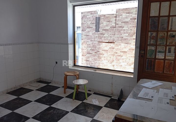 Villa i Entroncamento, Santarem, Entroncamento - € 145.000 | Ref: 01591-25 - foto 1