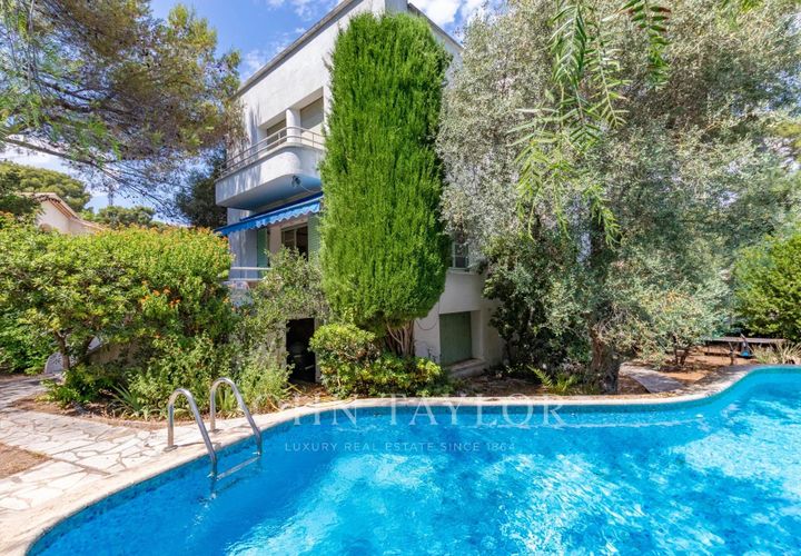 Villa i Antibes, Alpes-Maritimes, Antibes - € 2.000.000 | Ref: V0673AN - foto 1