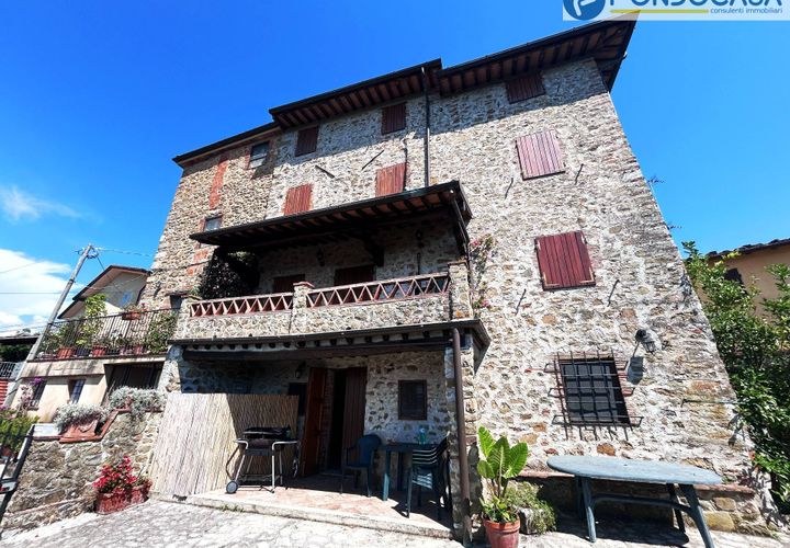 Villa i Camaiore, Lucca, Camaiore - € 419.000 | Ref: fdm560 - foto 1