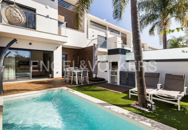 Rækkehus i Ferreiras, Faro, Ferreiras - € 735.000 | Ref: W-030G56 - foto 1