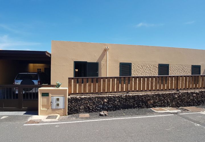 Villa a Corralejo, Fuerteventura, Corralejo - € 430.000 | Ref: EH1052 - foto 1