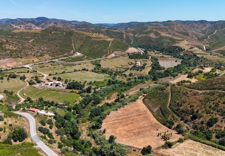 Helårsgrund i Monchique, Faro, Monchique - € 50.000 | Ref: C0240-02865 - foto 1