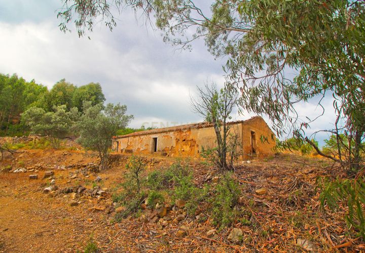 Helårsgrund i Monchique, Faro, Monchique - € 88.000 | Ref: C0240-02824 - foto 1