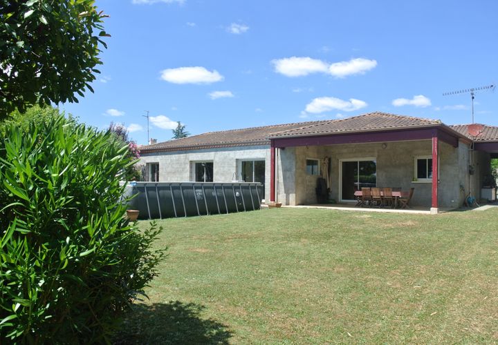 Villa i Sainte-Bazeille, Lot-et-Garonne, Sainte-Bazeille - € 294.000 | Ref: 4443 - foto 1