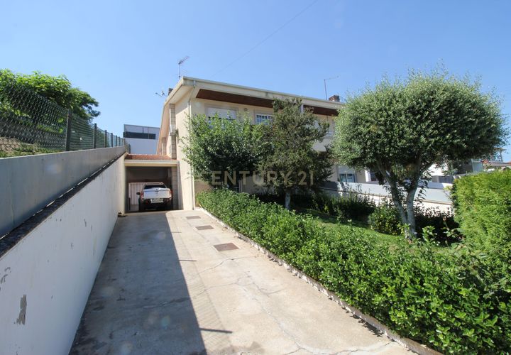 Villa i Paredes, Porto, Paredes - € 295.500 | Ref: C0188-01835 - foto 1
