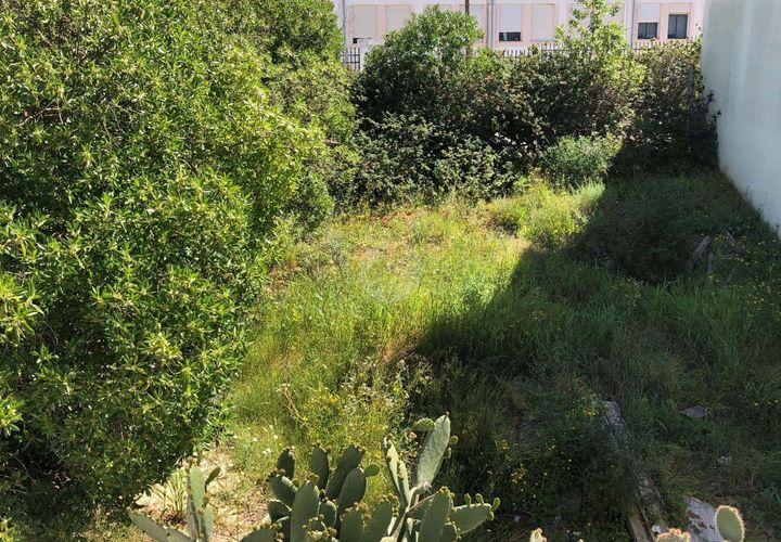 Helårsgrund i Estombar, Faro, Estombar - € 115.000 | Ref: L911PRC - foto 1