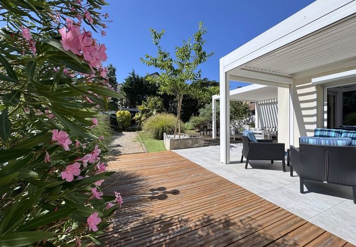 Villa a Villette-d'Anthon, Isere, Villette-d'Anthon - € 595.000 | Ref: 340934838362 - foto 1