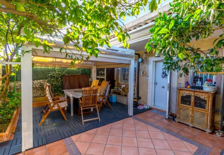 Byhus i Torrevieja, Alicante, Torrevieja - € 235.000 | Ref: MCO-24407 - foto 1