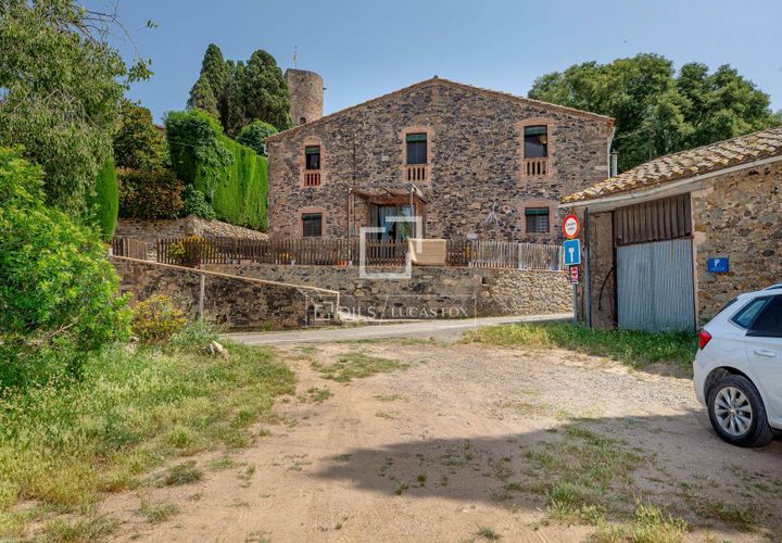 Landejendom i Foixa, Gerona, Foixa - € 750.000 | Ref: GIR60649 - foto 1