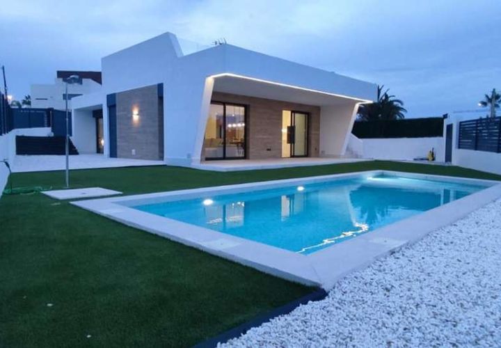 Villa a Ciudad Quesada, Alicante, Ciudad Quesada - € 690.000 | Ref: GH-688996 - foto 1