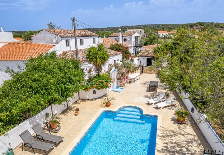 Villa a Alte, Faro, Alte - € 895.000 | Ref: NC003 - foto 1