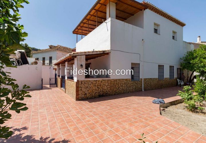 Villa a El Pinar, Granada, El Pinar - € 250.000 | Ref: 108723546 - foto 1