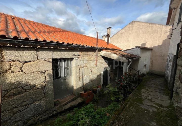 Villa i Gouveia, Guarda, Gouveia - € 33.000 | Ref: 382250019 - foto 1