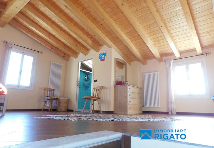 Villa i Borso del Grappa, Treviso, Borso del Grappa - € 300.000 | Ref: 245 - foto 1
