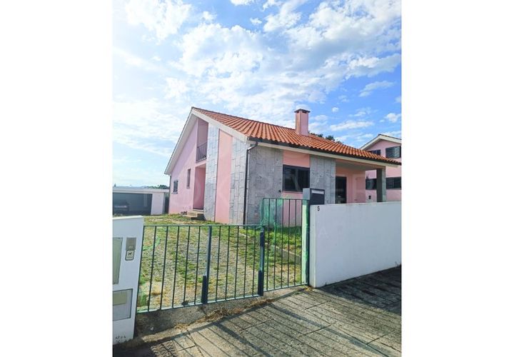 Villa i Viana do Castelo, Viana do Castelo, Viana do Castelo - € 299.000 | Ref: UNU-F3-69-29 - foto 1