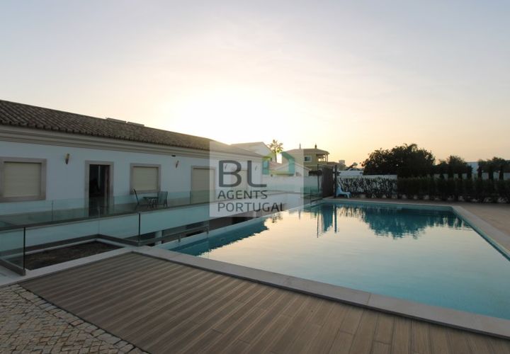 Villa i Quelfes, Faro, Quelfes - € 1.450.000 | Ref: BLMTR_HAB_508 - foto 1