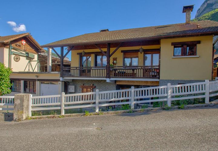 Villa a Sallanches, Haute-Savoie, Sallanches - € 590.000 | Ref: 412827JIMB - foto 1