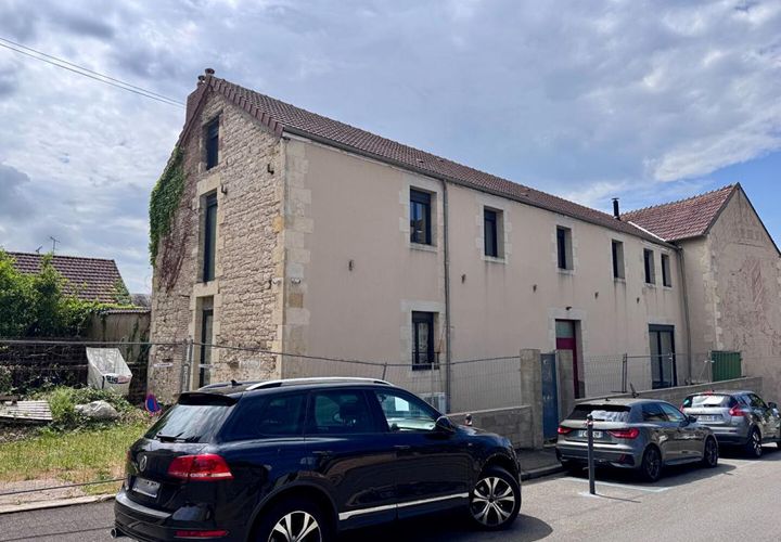 Villa a Nevers, Nievre, Nevers - € 250.000 | Ref: 408571RER - foto 1