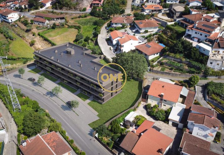 Helårsgrund i Paredes, Porto, Paredes - € 740.000 | Ref: ONE491295-22 - foto 1