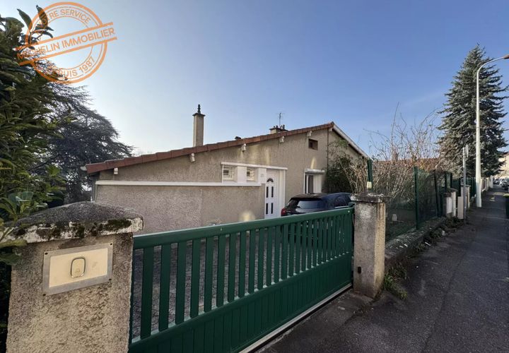 Villa i Lyon, Rhone, Lyon - € 395.000 | Ref: 85654741 - foto 1