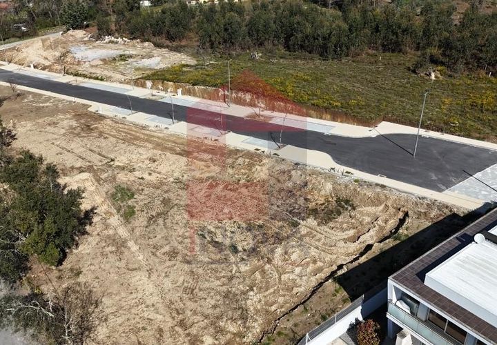 Helårsgrund i Vila Verde, Braga, Vila Verde - € 75.000 | Ref: 06903 - foto 1