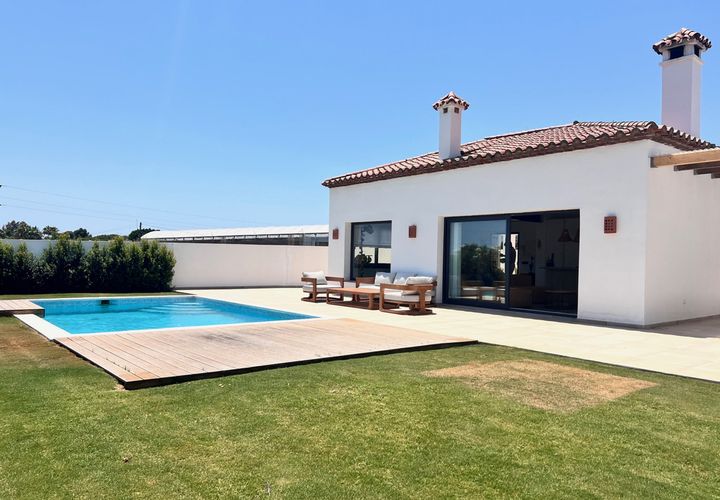 Villa a Estepona, Malaga, Estepona - € 1.395.000 | Ref: CDS5106574-FO - foto 1