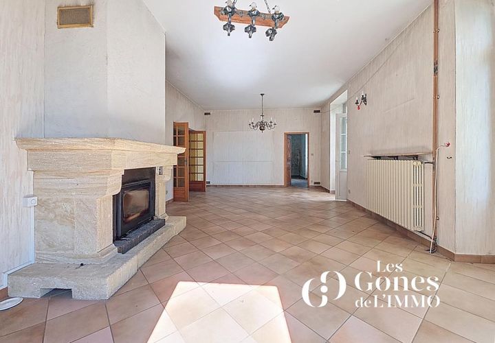 Villa a Écully, Rhone, Écully - € 850.000 | Ref: getkey_u_480040421 - foto 1