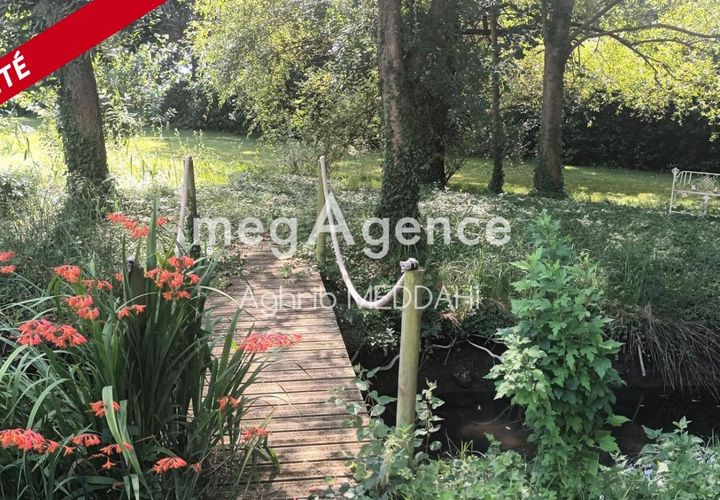 Landejendom i Le Gua, Charente-Maritime, Le Gua - € 640.000 | Ref: 189850 - foto 1