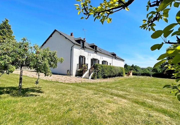 Villa a Ouroux-en-Morvan, Nievre, Ouroux-en-Morvan - € 262.000 | Ref: 4785 - foto 1