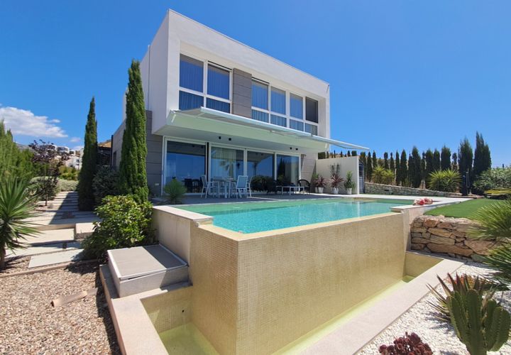 Villa i Finestrat, Alicante, Finestrat - € 1.100.000 | Ref: HO700071 - foto 1