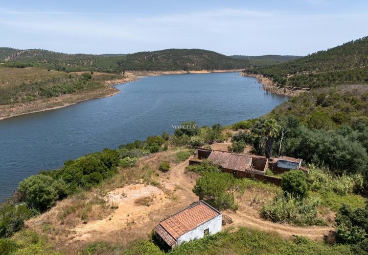 Ruinere i Lagos, Faro, Lagos - € 500.000 | Ref: RC290 - foto 1