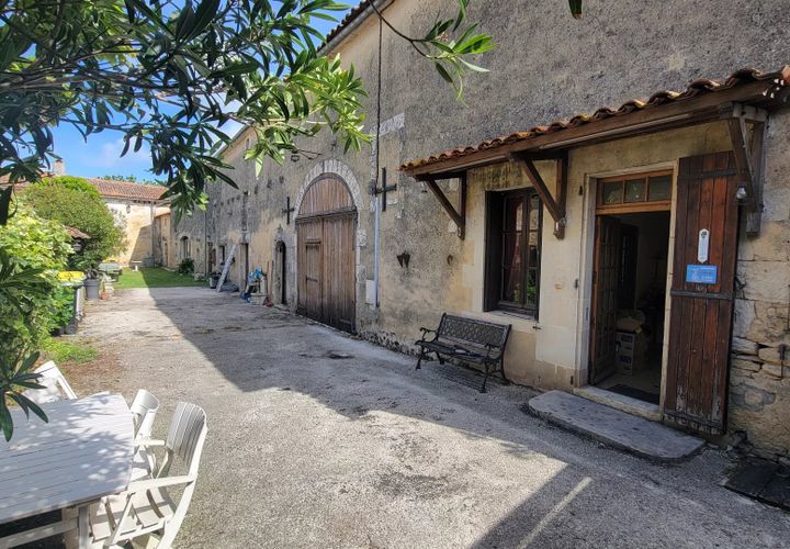 Landsbyhus i Courcome, Charente, Courcome - € 109.000 | Ref: BVI81872 - foto 1
