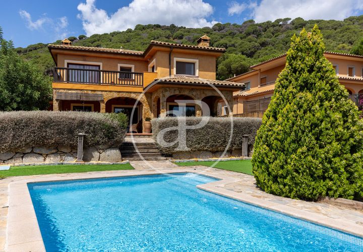 Villa a Argentona, Barcelona, Argentona - € 998.000 | Ref: VBM2510001 - foto 1