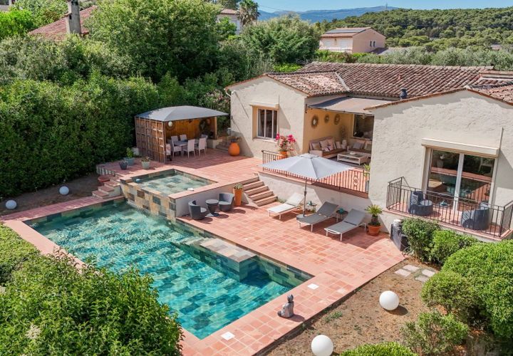 Villa a Mougins, Alpes-Maritimes, Mougins - € 1.590.000 | Ref: HH-15858460 - foto 1