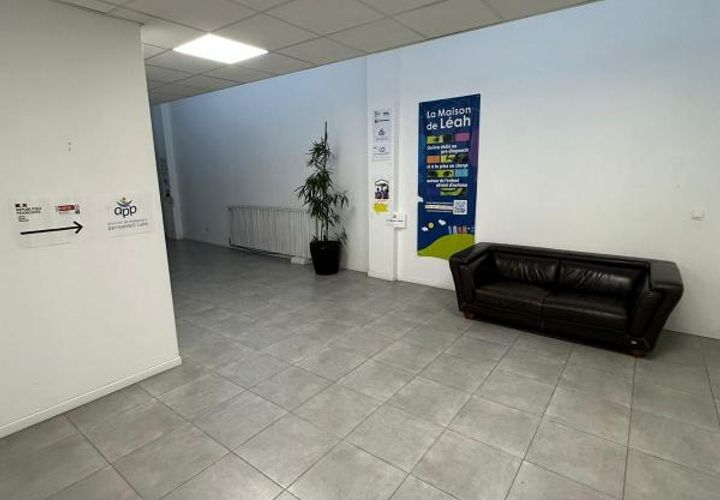 Erhvervsejendom i Sarcelles, Val-d'Oise, Sarcelles - € 1.200.000 | Ref: A5892 - foto 1