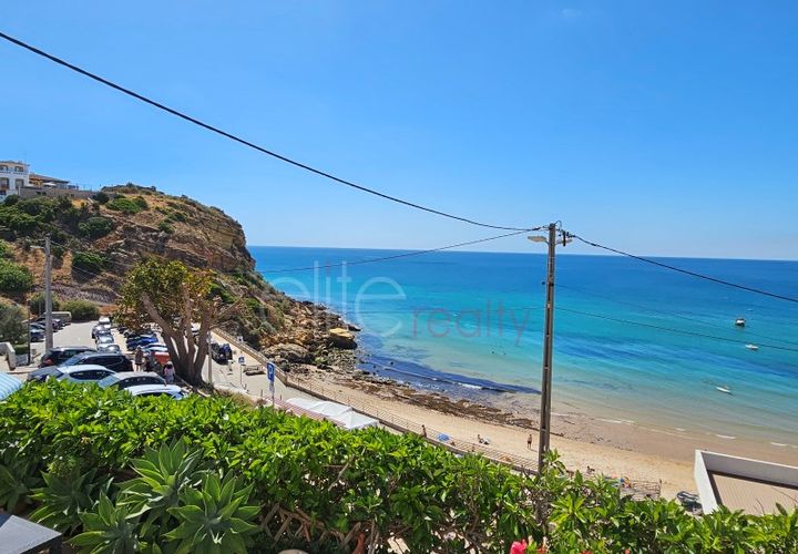 Villa i Budens, Faro, Budens - € 1.750.000 | Ref: M758 - foto 1