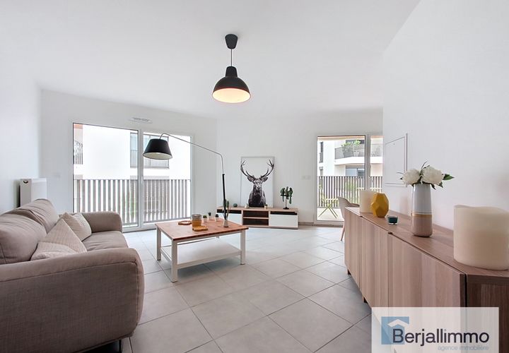 Lejlighed i Bourgoin-Jallieu, Isere, Bourgoin-Jallieu - € 292.000 | Ref: GFVAP30000115 - foto 1