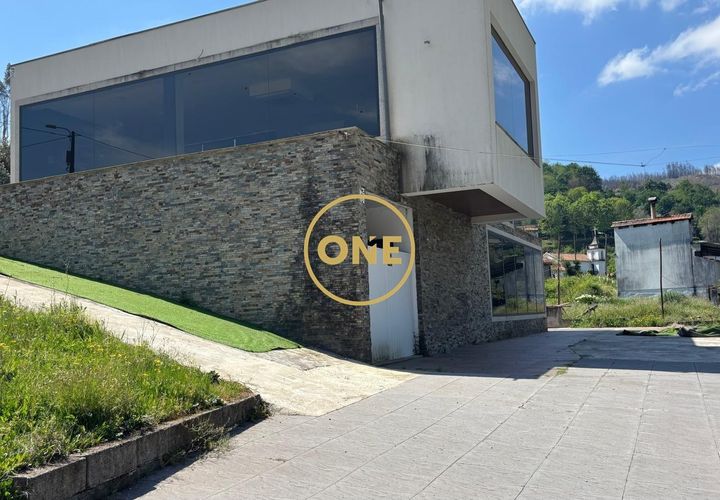 Erhvervsejendom i Arouca, Aveiro, Arouca - € 550.000 | Ref: ONE0021263-8 - foto 1