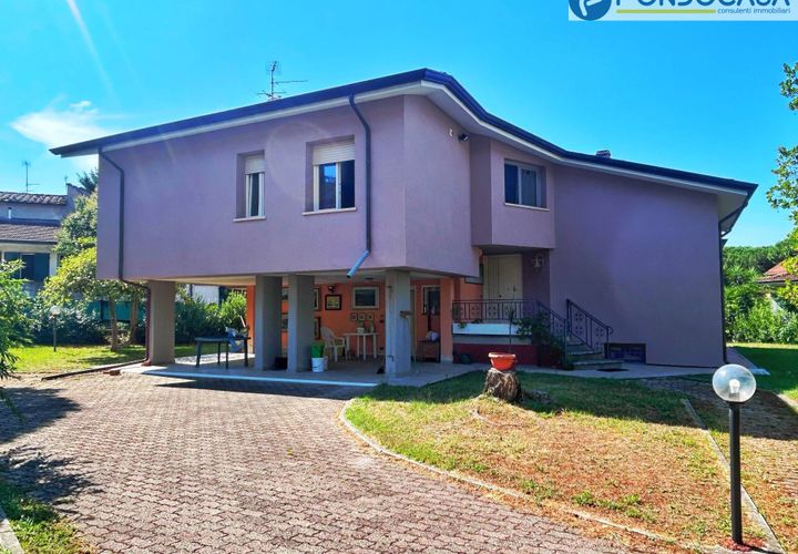 Villa i Massarosa, Lucca, Massarosa - € 559.900 | Ref: fdm565 - foto 1