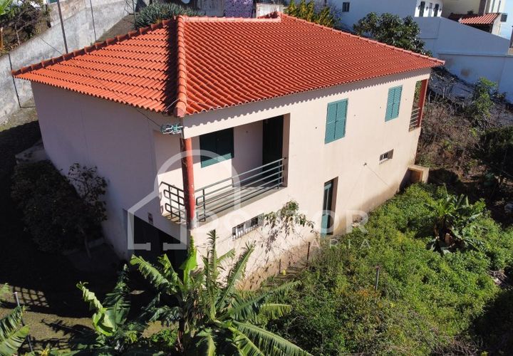 Villa i Camara de Lobos, Madeira, Camara de Lobos - € 395.000 | Ref: DR409 - foto 1