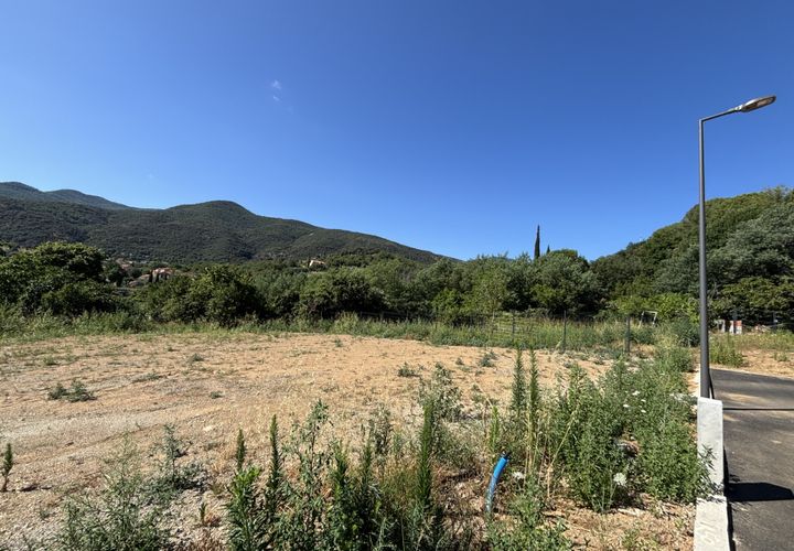 Helårsgrund i Ceret, Pyrenees-Orientales, Ceret - € 164.900 | Ref: 6238VSA - foto 1