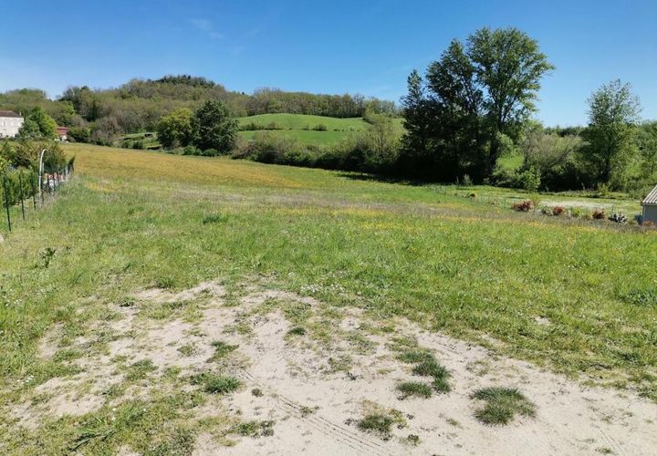 Terra a Dausse, Lot-et-Garonne, Dausse - € 23.760 | Ref: 84387 - foto 1