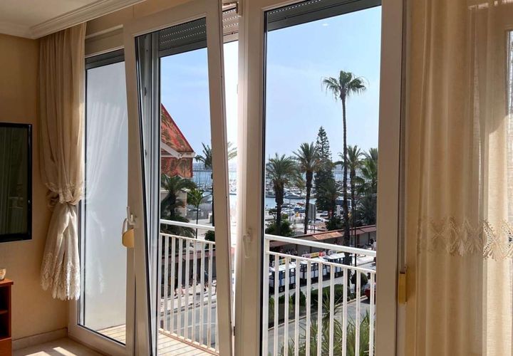 Lejlighed i Torrevieja, Alicante, Torrevieja - € 550.000 | Ref: 150-404-11-779 - foto 1
