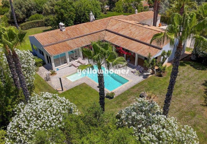 Villa i Alvor, Faro, Alvor - € 1.245.000 | Ref: HNL - foto 1