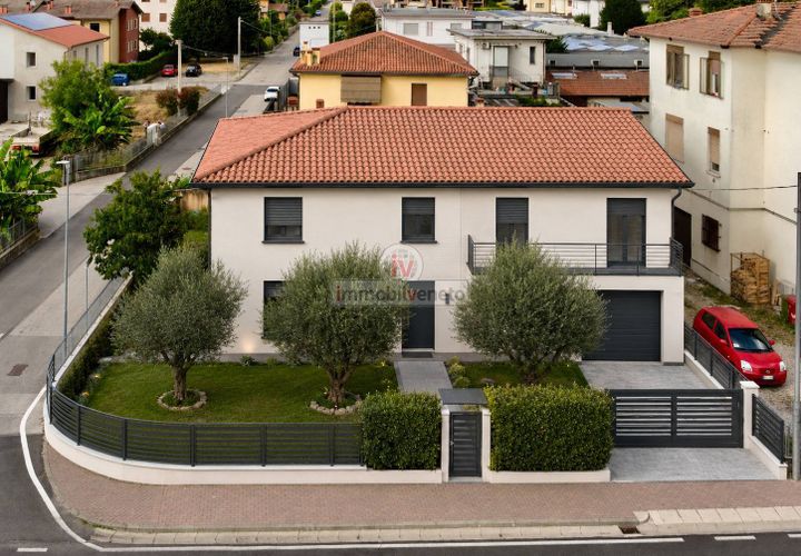 Villa a Brendola, Vicenza, Brendola - € 330.000 | Ref: 823 - foto 1