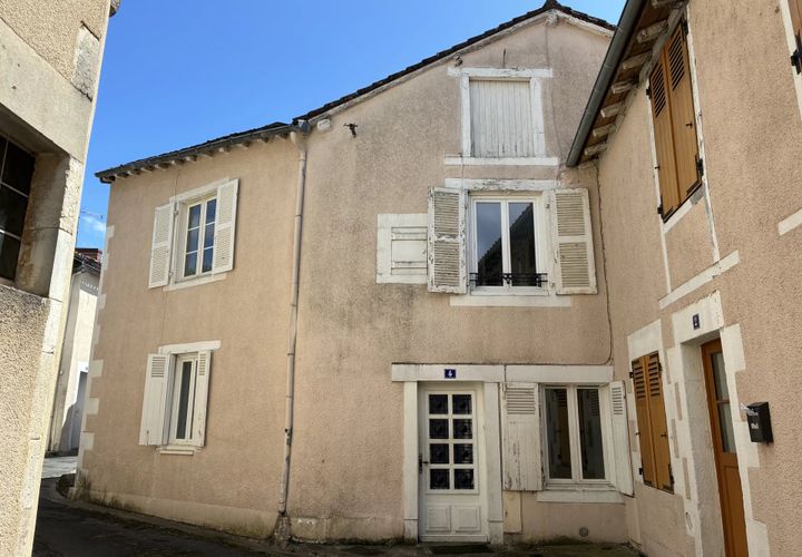 Villa a Montmorillon, Vienne, Montmorillon - € 74.250 | Ref: BVI81608 - foto 1