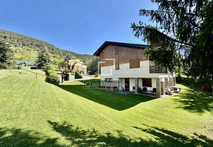 Leilighet i Alp, Gerona, Alp - € 450 000 | Ref: CER59044 - foto 1